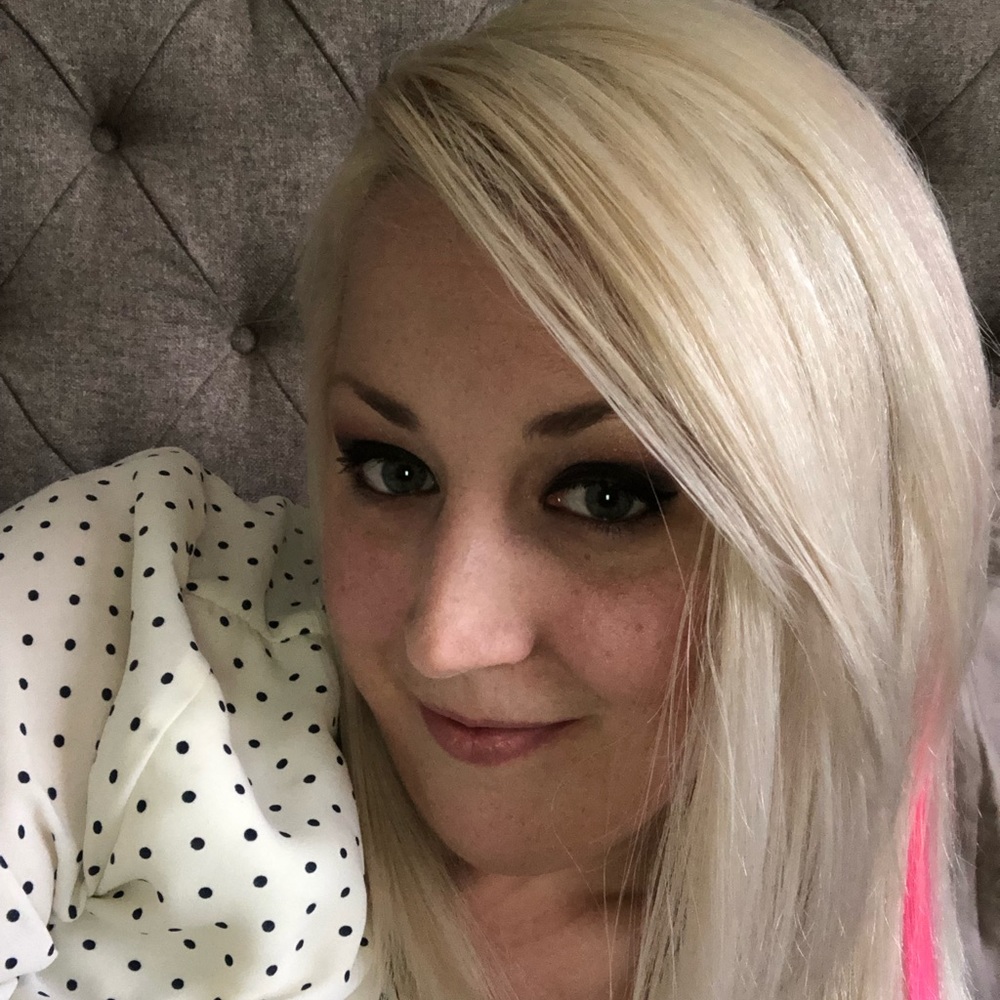 Meet your Posher, Alicia